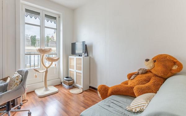 Appartement à vendre    3 pièces • 65,95 m2 Lyon 3