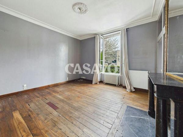 Vente Maison 8 pièces de 148m² - 94310 Orly