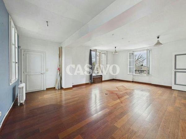 Vente Maison 8 pièces de 148m² - 94310 Orly