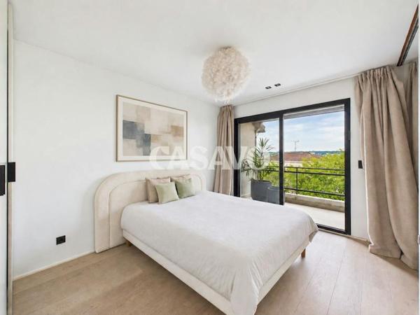 Vente Maison 12 pièces de 450m² - 92500 Rueil-Malmaison