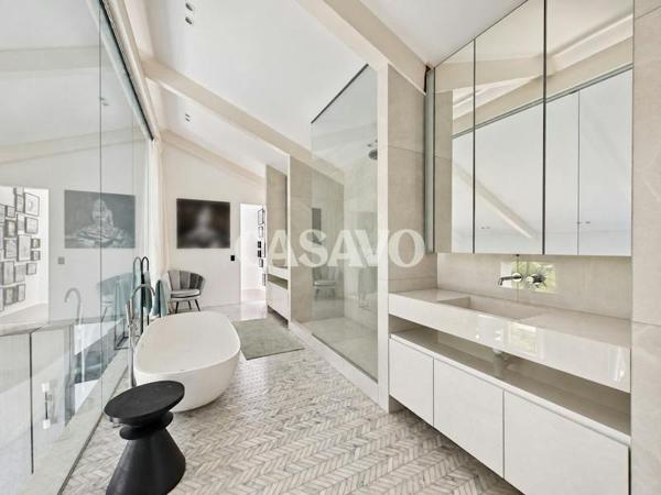Vente Maison 12 pièces de 450m² - 92500 Rueil-Malmaison