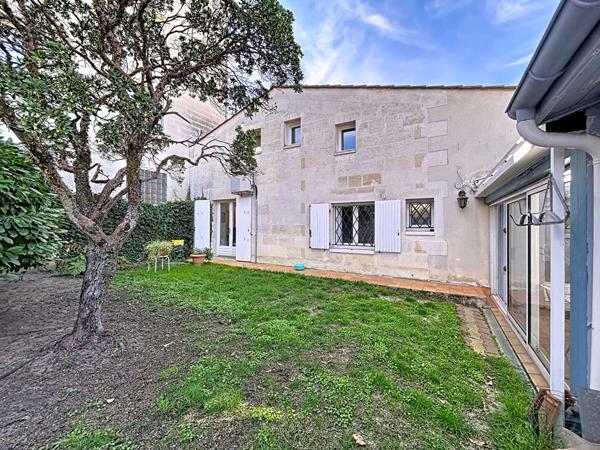 Maison à vendre à Bordeaux Caudéran - 9 pièces avec fort potentiel