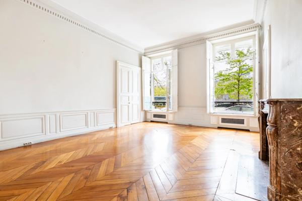 # Appartement – 181m² – Paris 4ème