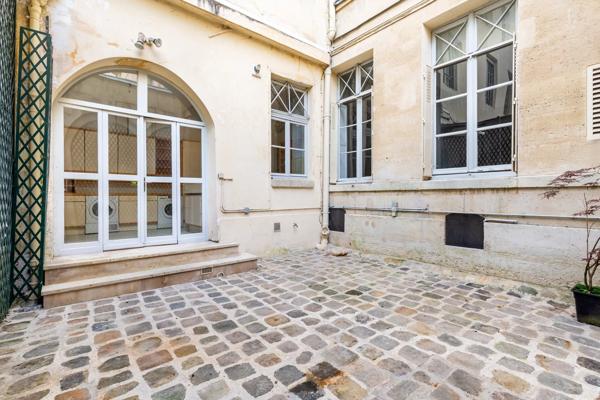 # Appartement – 181m² – Paris 4ème