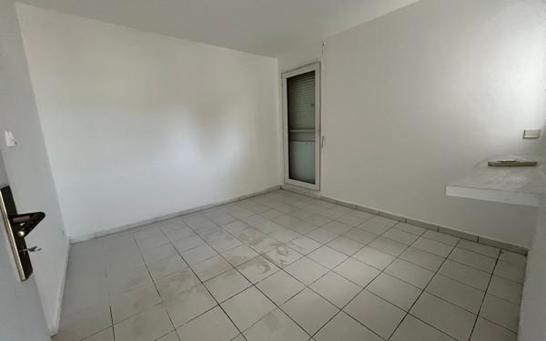 Appartement à vendre    3 pièces • 78,16 m2 Saint-François