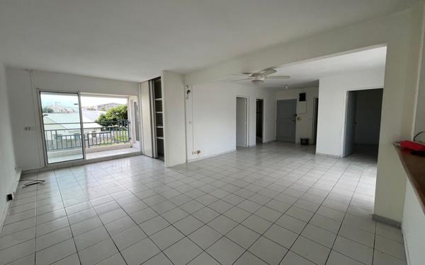 Appartement à vendre    3 pièces • 78,16 m2 Saint-François