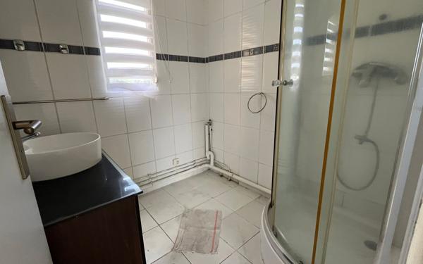 Appartement à vendre    3 pièces • 78,16 m2 Saint-François