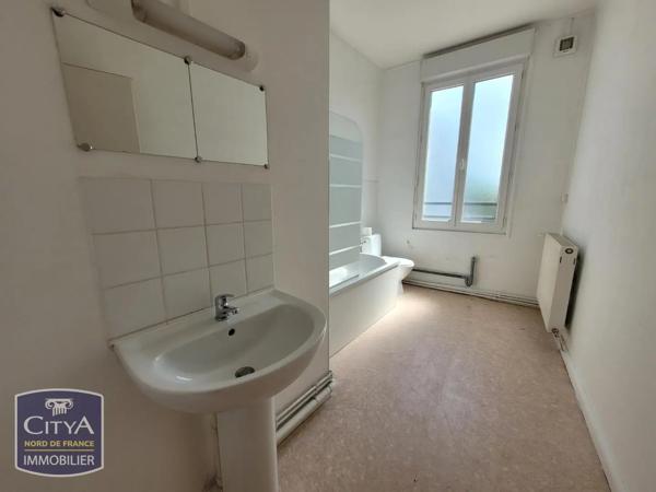 Maison à louer 4 pièces 94m² Saint-Saulve (59880)