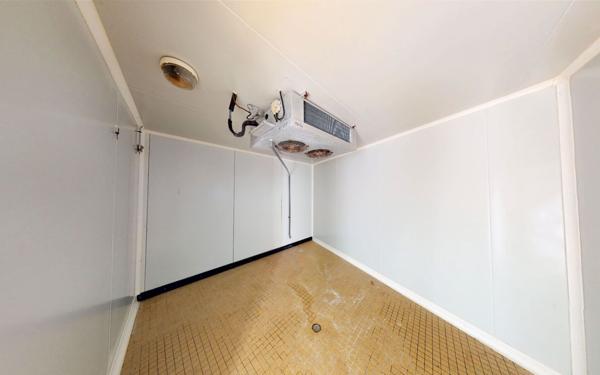 Maison à vendre    2 pièces • 330 m2 Castelnau-d'Estrétefonds