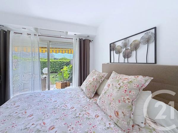 Appartement T3 à vendre  3 pièces - 56 m 2   VILLENEUVE LOUBET  - 06