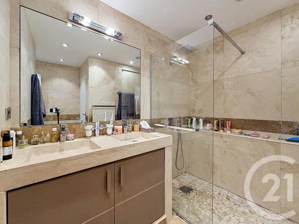 Appartement T3 à vendre  3 pièces - 56 m 2   VILLENEUVE LOUBET  - 06