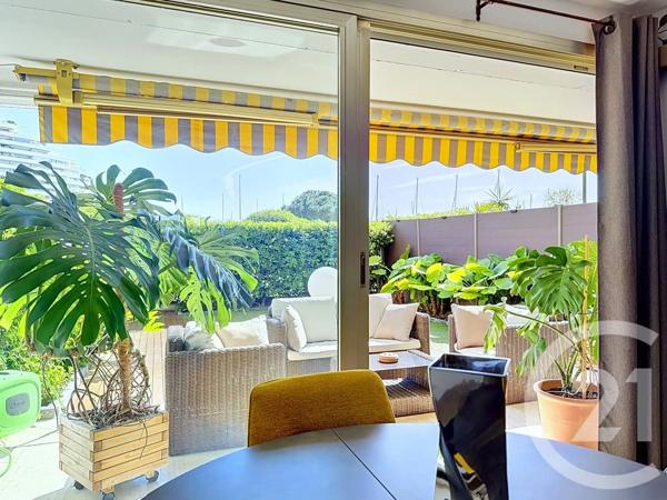 Appartement T3 à vendre  3 pièces - 56 m 2   VILLENEUVE LOUBET  - 06