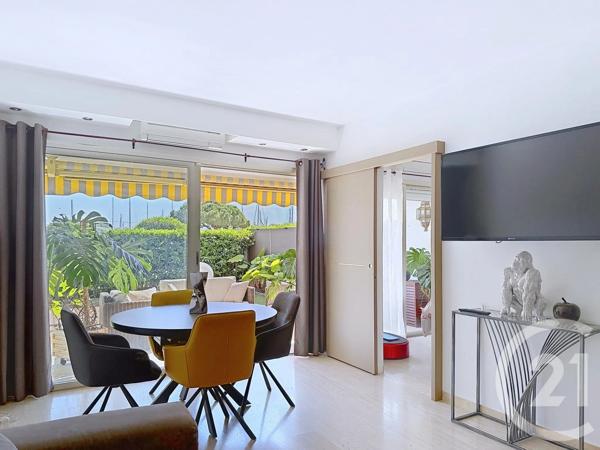 Appartement T3 à vendre  3 pièces - 56 m 2   VILLENEUVE LOUBET  - 06