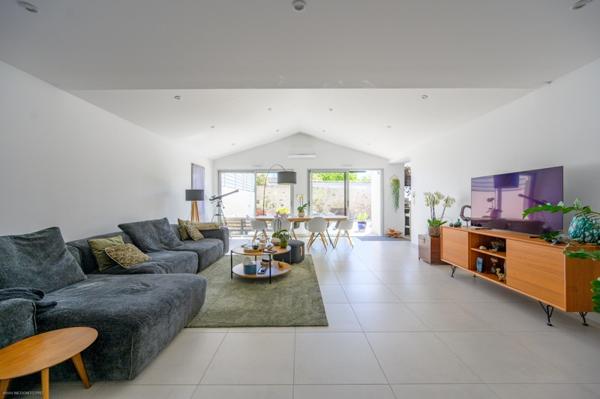 Maison à vendre |  Nieul-sur-Mer |  5 pièces | 129 m²