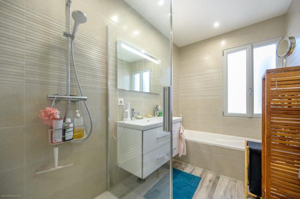 Maison à vendre |  Nieul-sur-Mer |  5 pièces | 129 m²