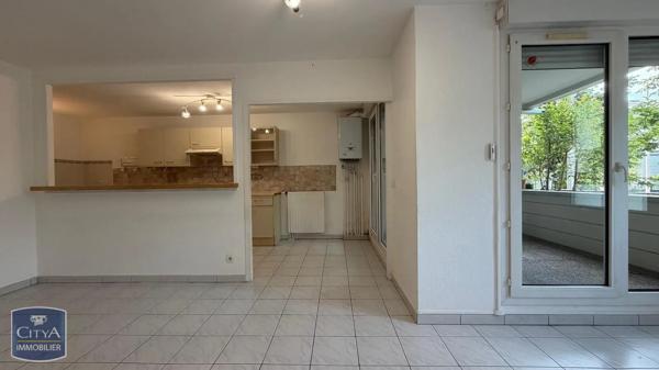 Appartement à vendre 3 pièces 69m² Saint-Martin-d'Hères (38400)