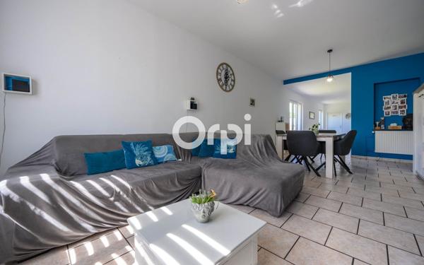 Maison à vendre    4 pièces •  Bousbecque