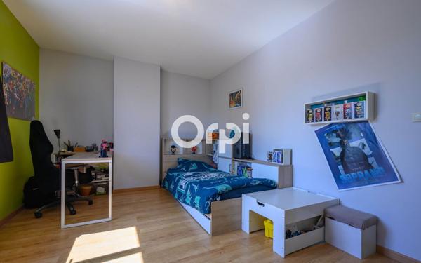 Maison à vendre    4 pièces •  Bousbecque
