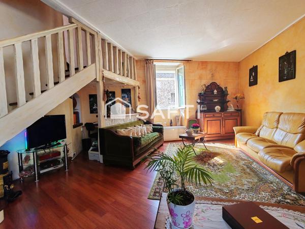 Maison de 106M2 ,4 pièces ,cave, cour extérieur