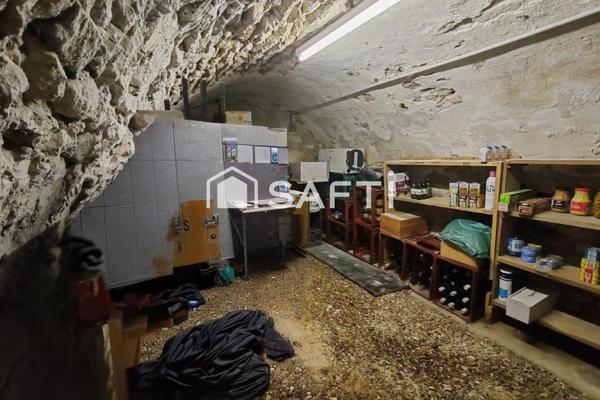 Maison de 106M2 ,4 pièces ,cave, cour extérieur