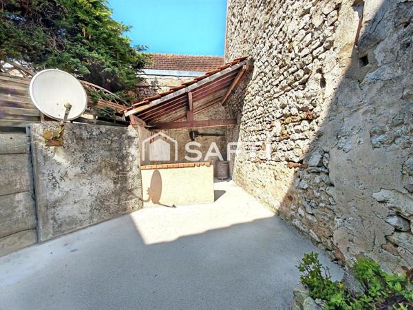 Maison de 106M2 ,4 pièces ,cave, cour extérieur