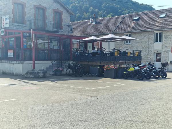 Opportunité rare pour ce fonds de commerce bar-tabac-PMU-Française des jeux