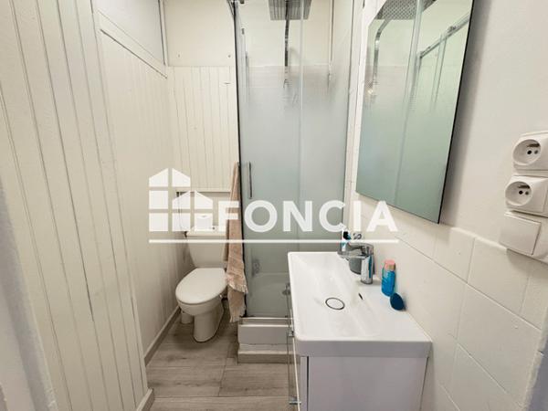 Location Appartement 2 pièces 25 m² - BD CUNEO- LE MOURILLON Toulon 83100