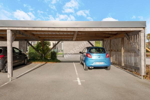 Maison -appartement81,5m2 terrasse/cabanon/parking2