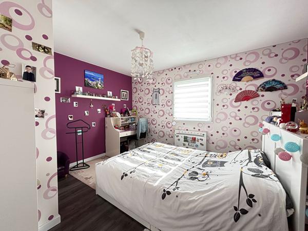 Maison contemporaine à vendre à Bourgbarré - 4 chambres, 172 m²