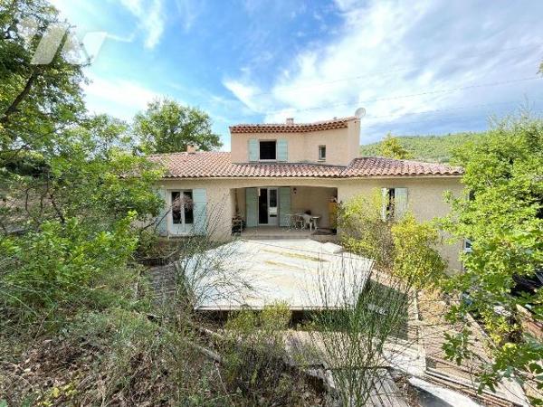 A vendre - Manosque (04) - Alpes de Haute Provence : Villa d'env 129,45 m² offrant de beaux vol...