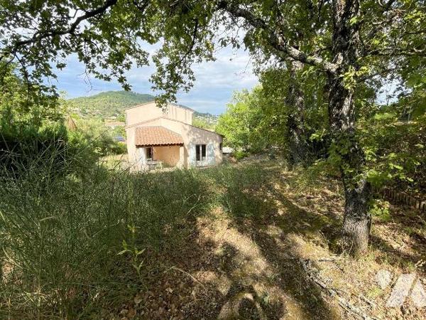 A vendre - Manosque (04) - Alpes de Haute Provence : Villa d'env 129,45 m² offrant de beaux vol...