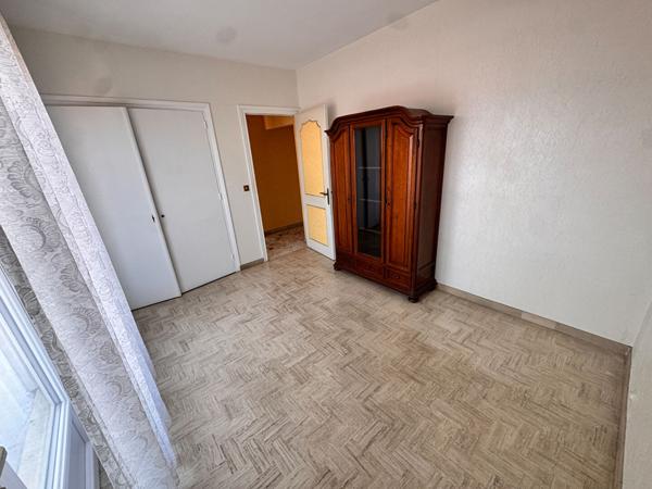 33150 CENON - Maison 7 pièces de 190m2 avec garage et jardin à vendre