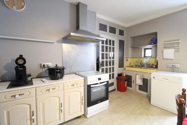 Saint-Sernin-sur-Rance (12380) Maison de village au coeur de St-Sernin sur Rance - 124m² avec caves et grenier