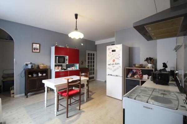 Saint-Sernin-sur-Rance (12380) Maison de village au coeur de St-Sernin sur Rance - 124m² avec caves et grenier