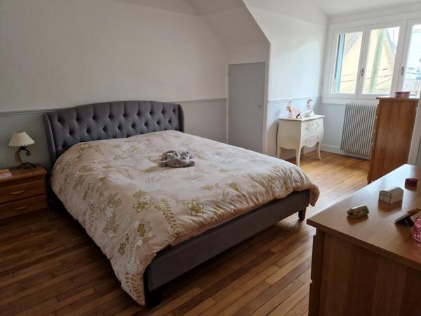 Maison à vendre P6, 6 pièces LES CLAYES SOUS BOIS (78)