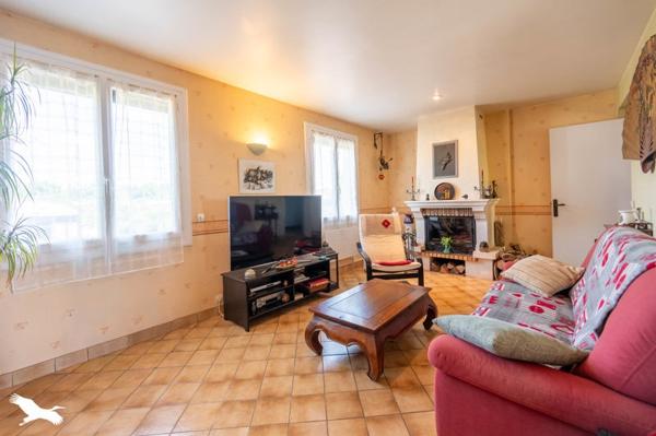 Maison à vendre 182 069 € Berry-Bouy 4 p 94 m² DPE D