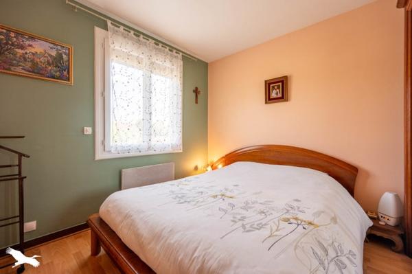 Maison à vendre 182 069 € Berry-Bouy 4 p 94 m² DPE D