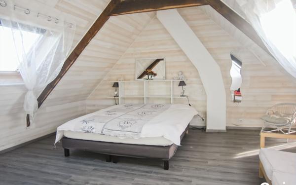 Appartement à louer    2 pièces •  Locmiquélic