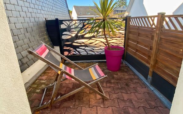 Appartement à louer    2 pièces •  Locmiquélic