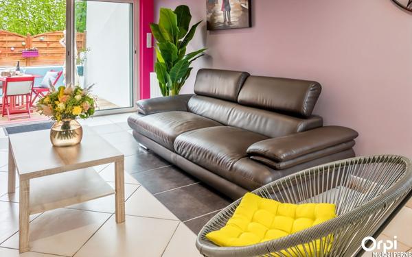 Appartement à louer    2 pièces •  Locmiquélic