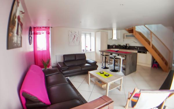 Appartement à louer    2 pièces •  Locmiquélic