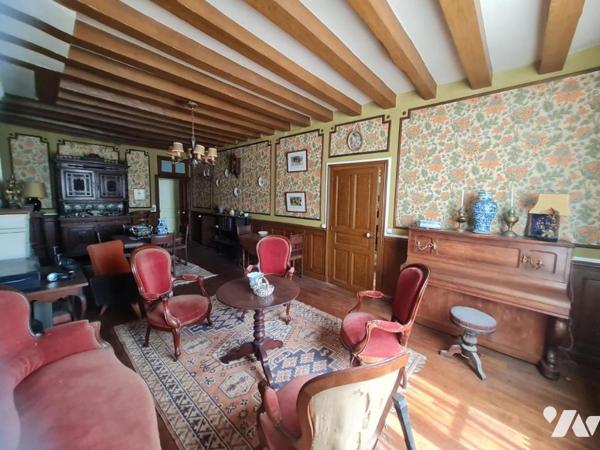 MAISON DE VILLE - A VENDRE- MONTOIRE/ LOIR ( 41800)