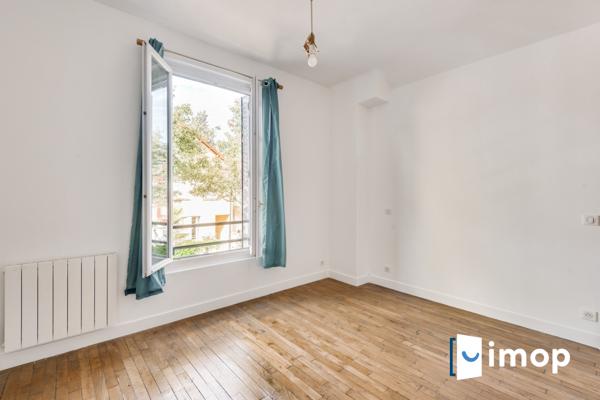 Rare sur le secteur BOURG-LA-REINE – MAISON CONTEMPORAINE – JARDIN – 3 CHAMBRES – BUREAU – STATIONNEMENT