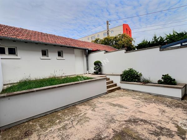 Maison Creutzwald 4 pièce(s) 71 m2 2 chambres jardin