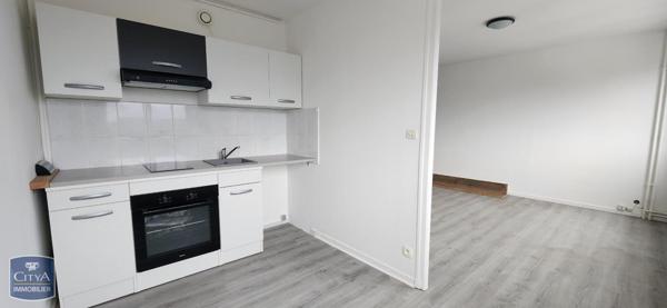 Location appartement 1 pièce de 31.81m²