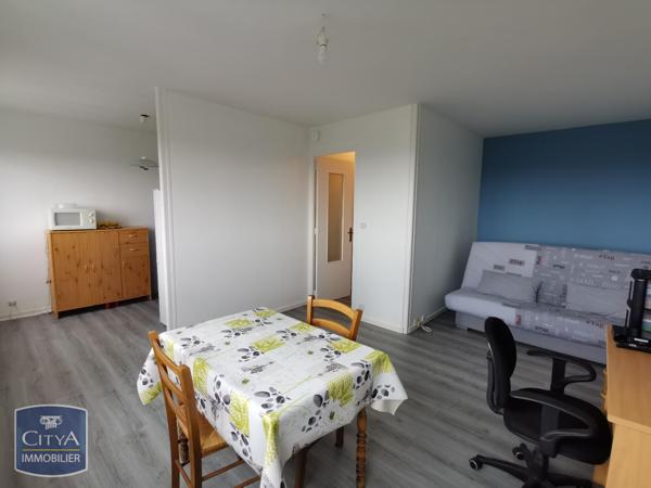 Location appartement 1 pièce de 31.81m²