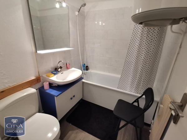 Location appartement 1 pièce de 31.81m²