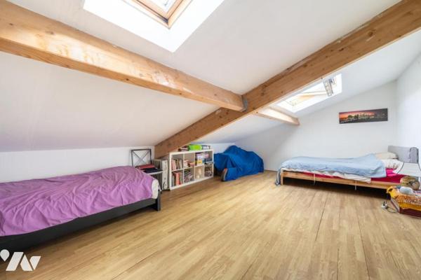 Maison en copropriété avec cour privative et cave - 92m²