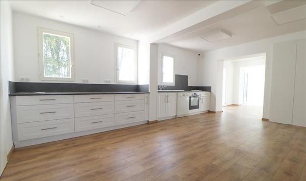 Villa d'Architecte Familiale de 240 m² . Lumière, Espaces et Nature