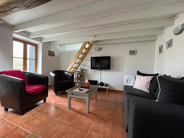 Gargenville Maison de charme calme et proche A13 - 2 chambres - Jardinet